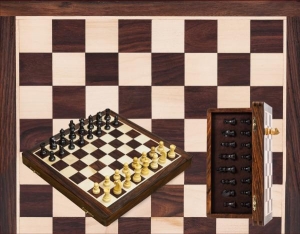 MAGNETIC CHESS ROSEWOOD